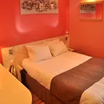 Logis La Residence, Centre Отель 2*