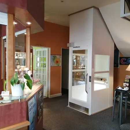 Logis La Résidence, Centre Hotel