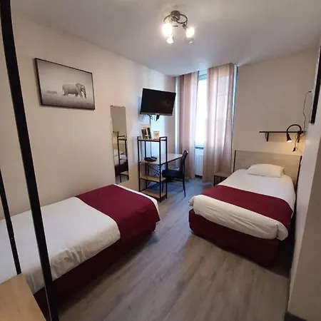 Hotel Logis La Résidence, Centre 2*