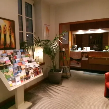Hotel Logis Hotel La Residence, Cognac Centre 2*
