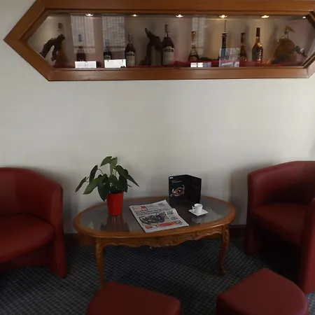 Hotell Logis La Residence, Centre