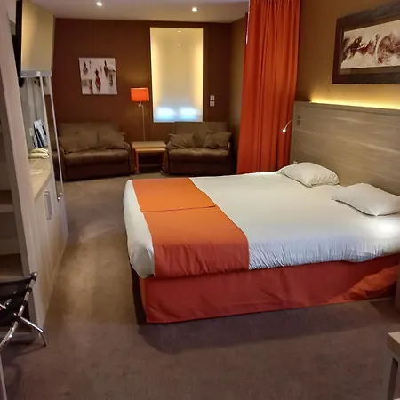 Logis La Residence, Centre