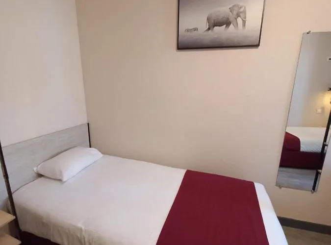 Hotel Logis Hotel La Residence, Cognac Centre 2*